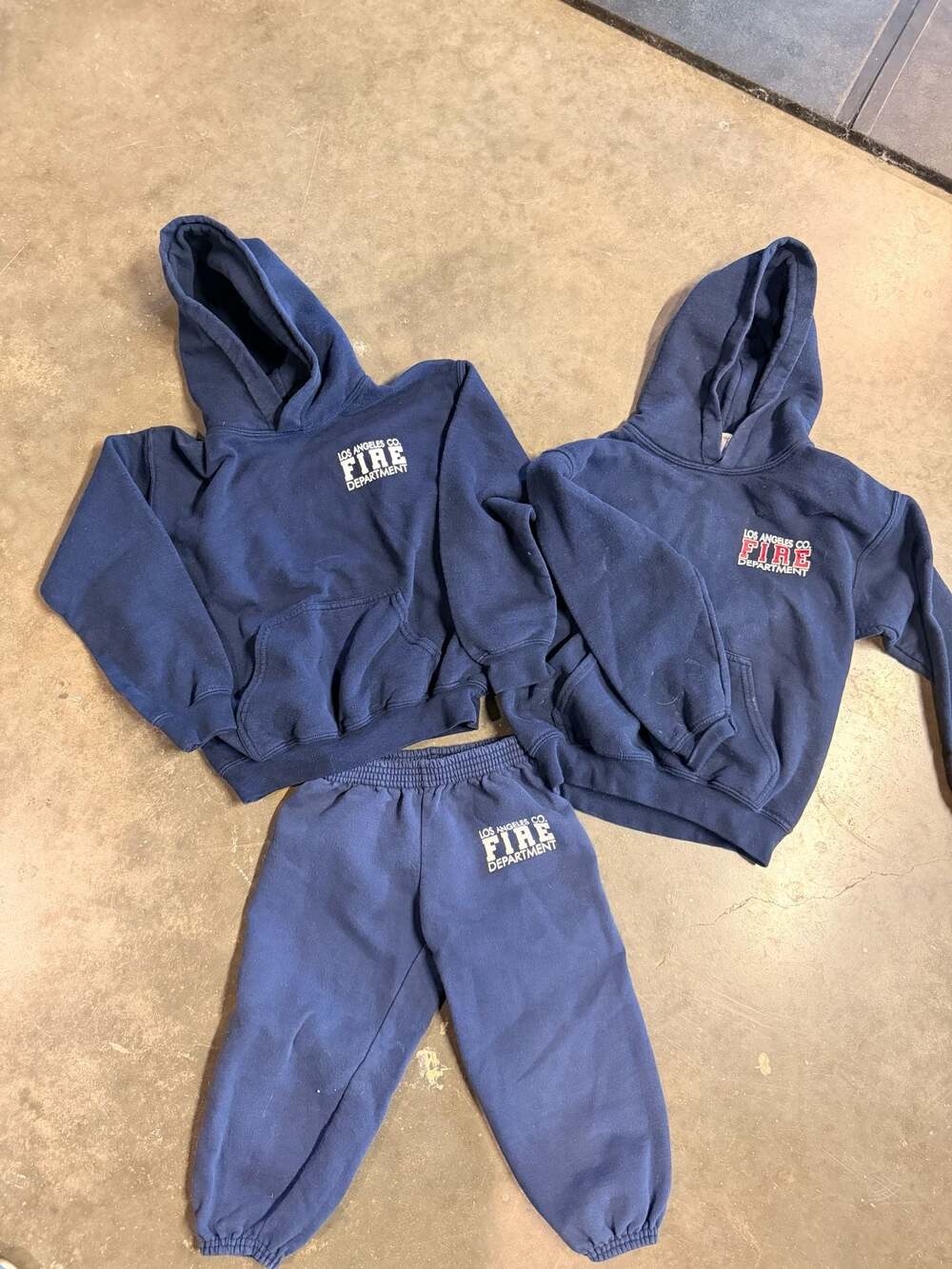 Youth Port & Company Core Fleece LA Fire Department Hoodie and Sweatpants Set